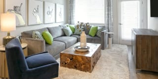 Broadstone Nob Hill Gallery 16