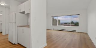 1221 Apartments Gallery 26