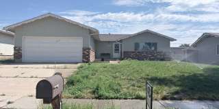 3 bed 3 bath Home in Fountain With Basement Available Now! Gallery 1