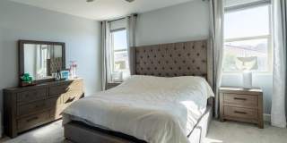 3 Bedroom, 2.5 Bath Gallery 21