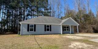 4 Bedroom, 2 Bath Home Gallery 1