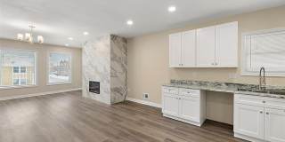 2080 Gladstone Street Gallery 11