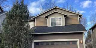 Modern Comfort  Timeless Style in the Heart of Lynnwood Gallery 1