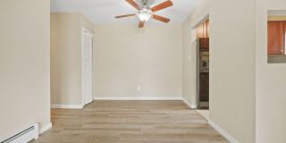 Charming 2BR Townhome w/ Attached Garage in Prime Lakewood Location! Gallery 12