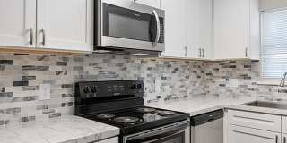 Bridgewood Gallery 6