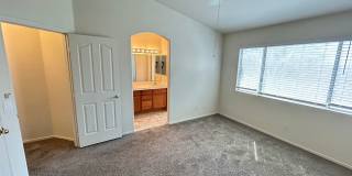 Cozy 3Bed/2Bath/2Car Residence located in beautiful Summerlin! Gallery 20