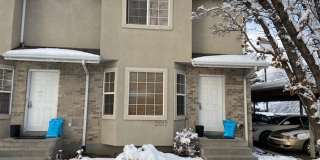 Huge Townhome in coveted East Cottonwood Heights! Gallery 1