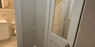 1624 Holman St Gallery 17