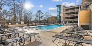 3040 Peachtree Road NW Gallery 27