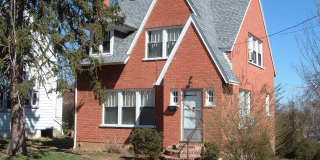 Single Family Home in The Heart of Lynchburg Gallery 1