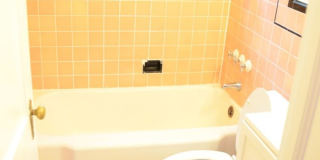 8210 Greenwood Avenue D&amp;G PROPERTIES LLC Gallery 10