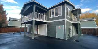 1518 N. Brook Ct. Gallery 12