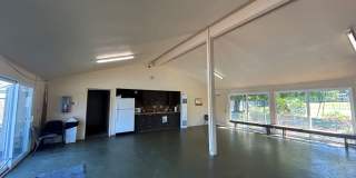 Updated Churchill 3 bedroom 2 bathroom Home Gallery 20