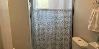 Room in 2 Bedroom Home at Jackson St Gallery 1