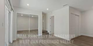 Beautifully Remodeled Single Family Home with Pool Gallery 19