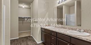 Beautiful home Located in desirable west Fayetteville neighborhood with playground Gallery 18