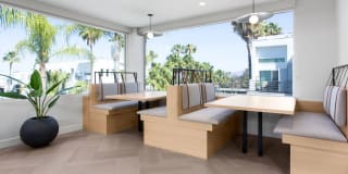 Avalon Woodland Hills Gallery 22