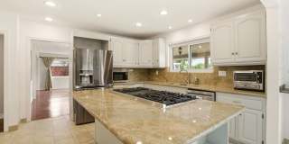 FALL IN LOVE with a Woodland Hills View Gallery 19