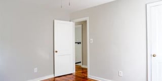 1714 Glenview Road Gallery 8