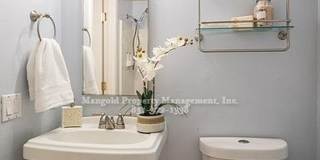 Great Home Near Downtown Monterey With Fenced Back Yard Gallery 10