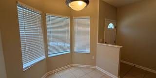 2/2 Oakleaf Townhome! Amenities! Garage Parking! Gallery 16