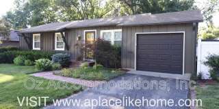 8870 Westbrooke Dr Gallery 1