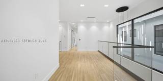 1314 NE 16th Ter Gallery 49