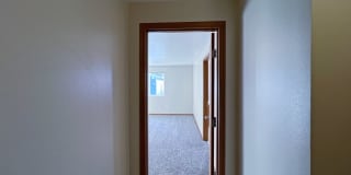 Price Drop!-Exceptional 2200 sq ft Three Bedroom 2 Bath Rambler in Fed Way - with A/C Gallery 35