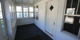 3 bedroom 1 bath West Allis home with granite counters and 2 car garage 3 bedroom 1 bath West Allis home with granite counters and 2 car garage Gallery 10