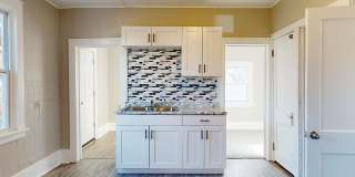 Clark / Fulton Area - Single Family Home - 2 Bedroom Apartment Gallery 1