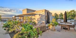 4220 Laguna St Gallery 21