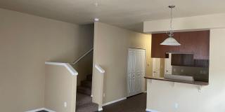 BEAUTIFUL 2 BEDROOM TOWNHOME IN SOUTH SALEM HILLS! Gallery 19