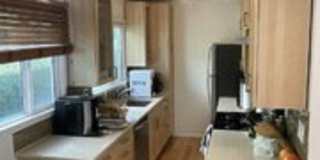 2329 Clark Avenue Gallery 3