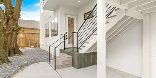 2435 STATE Street Gallery 31