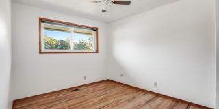 Charming 3 bed, 1.5 bath rental home in Milwaukie! Charming 3 bed, 1.5 bath rental home in Milwaukie! Gallery 11