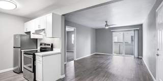 The Henley Apartment Homes Gallery 14