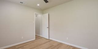 Stylishly Remodeled Home, Two Primary Suites and Unbeatable South Austin Location! Gallery 13