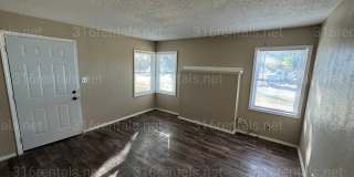 $1,195 - 4 bed 2 bath - Single Family Home **$500 MOVE IN SPECIAL**ACCEPTING HOUSING VOUCHERS Gallery 1