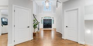 7814 CROWNHURST CT Gallery 3