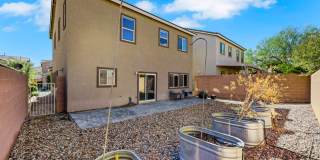 4 bedroom! Gallery 1