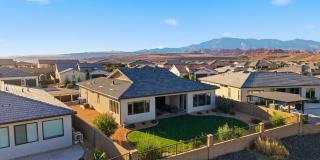 4 Bedroom Home with Gorgeous Views Gallery 50