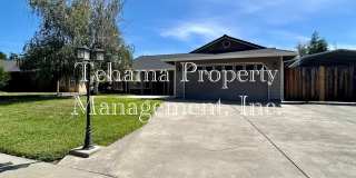 Executive 3 Bederoom 2 Bathroom home with in-ground pool and landscaping service included. Gallery 1