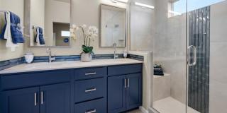 Furnished 3 Bed/Office Luxury Model Home on Westside Gallery 31