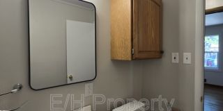 1121 Luther East Gallery 19