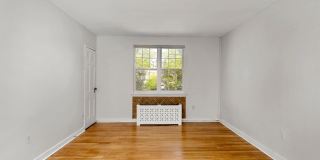 3201 COMMONWEALTH Avenue Gallery 4