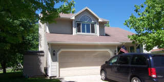 Available March 15! Beautiful 3 Bedroom Home in the Gilbert School District Gallery 1