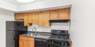 Oaks at Oxon Hill Gallery 21