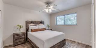 <b>Three Bedroom Home in Midtown District<br><br> Gallery 11