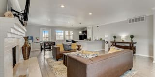 WatersEdge Denton Apartments Gallery 16