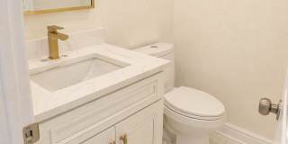 Waterfront Living Near Downtown St. Pete | Boat Access + Designer Finishes Gallery 13